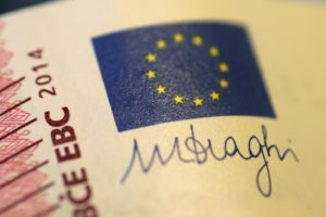 Bce verso il taglio dei tassi, il quantitative easing 2.0 può attendere