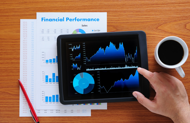 financialounge -  Brexit Columbia Threadneedle Investments guerre commerciali Maya Bhandari obbligazioni societarie profitti aziendali recessione rendimenti tassi USA