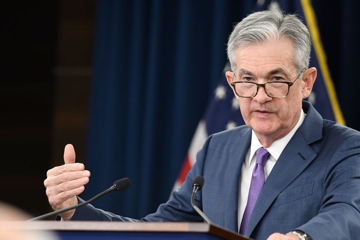 financialounge -  cina donald Trump FED Federal Reserve guerra dei dazi Jay Powell Jerome Powell taglio dei tassi Trump tweet Wall Street