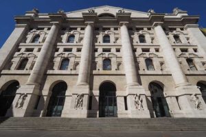 Effetto Rousseau sui mercati: Milano locomotiva d'Europa