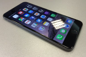 Big tech, conti super per Apple e Facebook