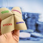 Nel mondo alla rovescia dei tassi negativi le azioni sono meno rischiose dei bond