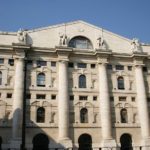 Fusione Fca-Peugeot, trattativa confermata: i titoli decollano a Milano e Parigi