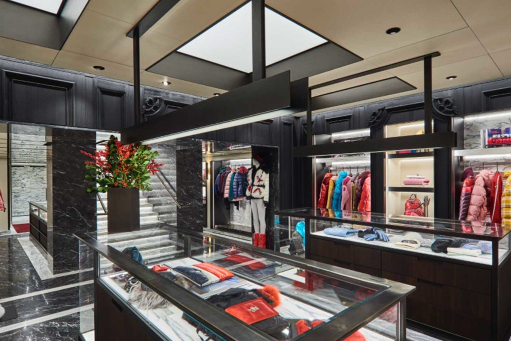 financialounge -  Moncler Piazza Affari trimestrali