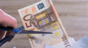 financialounge - Gian Maria Gros-Pietro Intesa Sanpaolo Jean Pierre Mustier Mario Draghi tassi negativi Unicredit