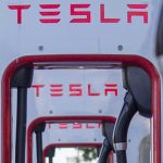 Trimestrali Usa: male Boeing, bene Tesla e Microsoft