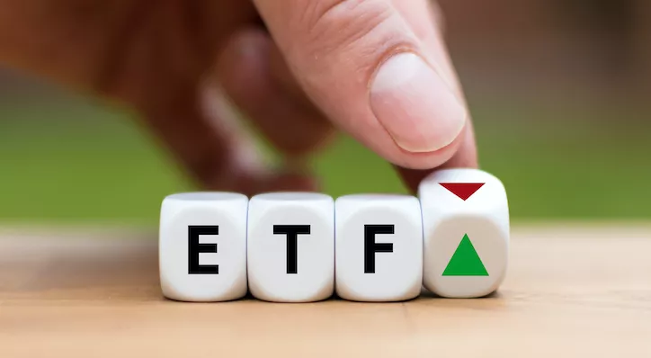 financialounge - ETF investimento non-trasparent risparmio SEC