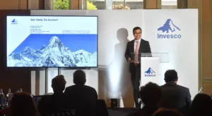 financialounge -  BCE Invesco John Greenwood QE