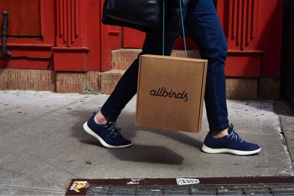 financialounge -  Allbirds Amazon Jeff Bezos Rain Design