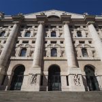 Piazza Affari chiude il 2021 a + 21,5%