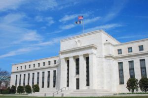 La Fed conferma, basta tagli per ora. Nessun nervosismo sul mercato