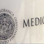 Unicredit esce da Mediobanca e incassa 785 milioni. Bene la trimestrale, il titolo decolla