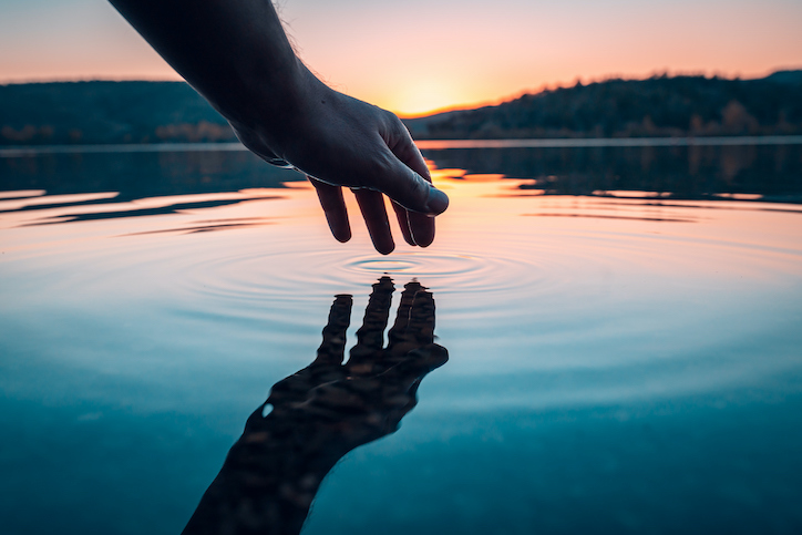 financialounge -  acqua ESG Fidelity fondo investimenti rifiuti sostenibilità