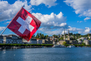 Conti degli italiani in Svizzera: il Fisco ottiene i dati, al via controlli a tappeto