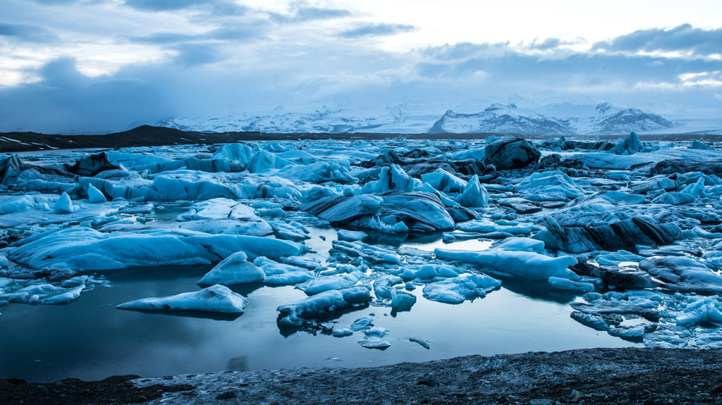 financialounge -  Baringa Partners BlackRock cambiamento climatico emissioni di carbonio Net Zero