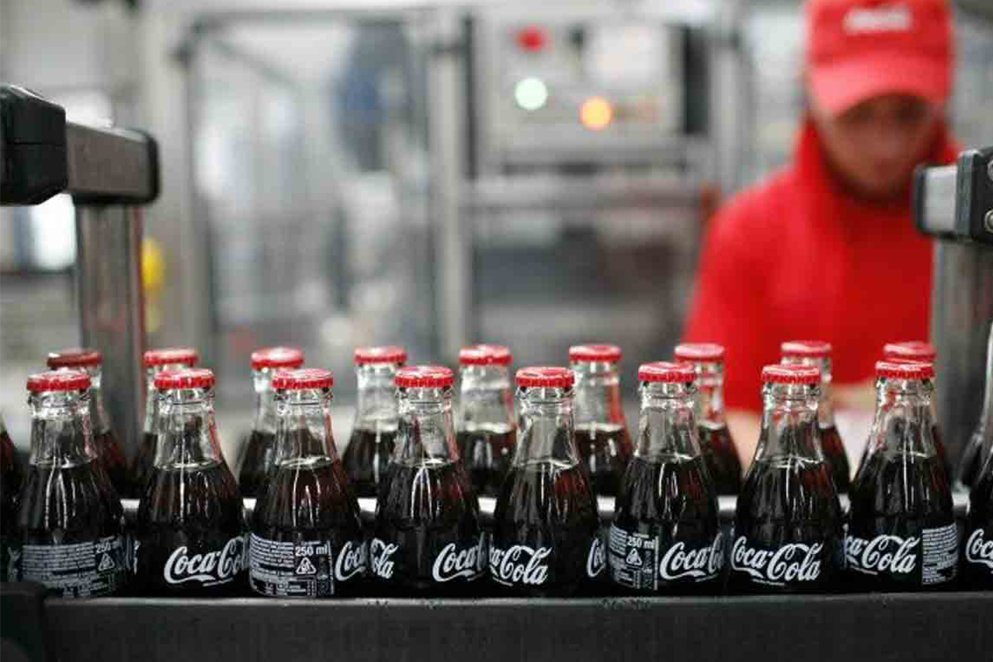 financialounge -  Coca Cola Coca-Cola HBC Italia Giangiacomo Pierini plastic tax sugar tax