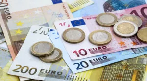 financialounge - Invesco investimenti liquidità mercati azionari