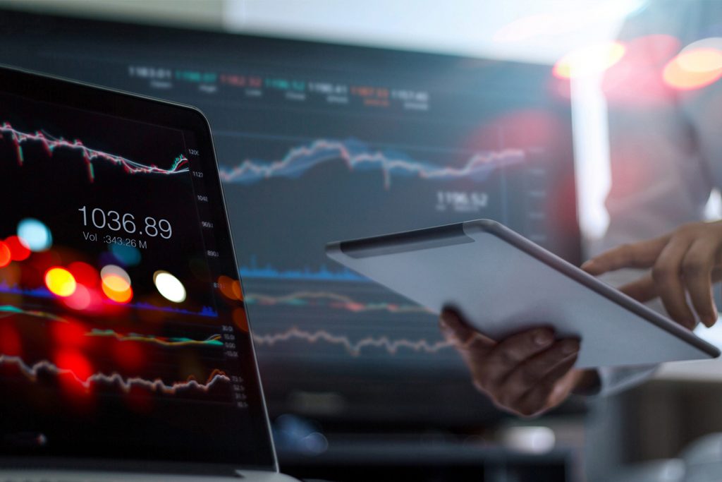 financialounge - gestione attiva Invesco Morning News Randall Dishmon volatilità