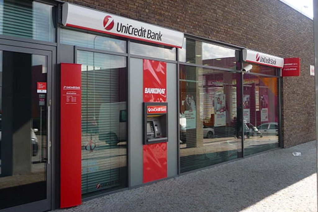 financialounge -  banche italiane Unicredit