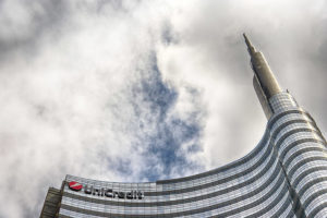 Unicredit, Goldman Sachs alza le stime sul prezzo