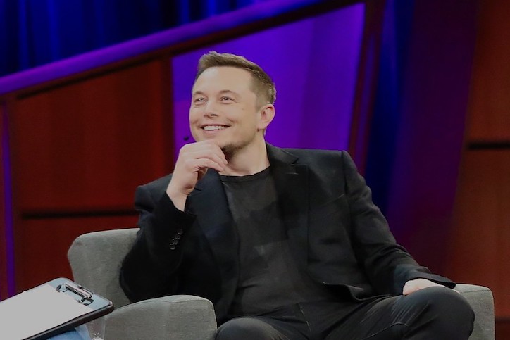 financialounge -  Elon Musk intelligenza artificiale laurea lavoro Tesla