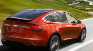 financialounge -  Elon Musk pirelli Tesla