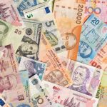 Un dollaro debole beneficia l’euro, le valute emergenti e anche lo yen: ecco come