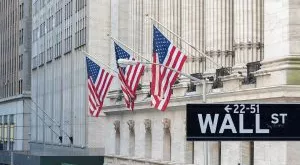 financialounge - Axel Botte Natixis IM Ostrum Asset Management Wall Street