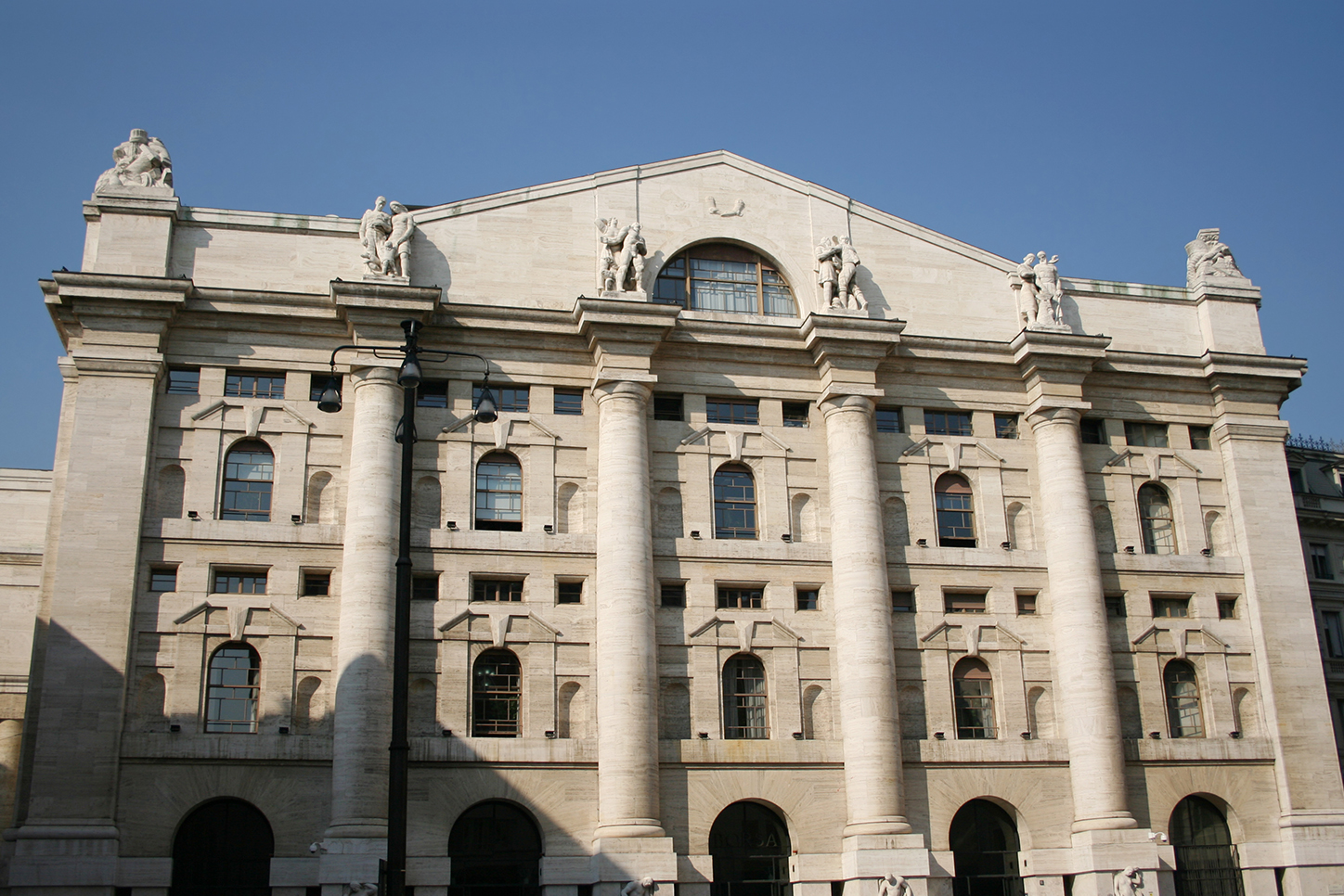 financialounge -  coronavirus mercati Piazza Affari Wall Street