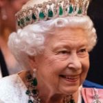 La regina d’Inghilterra affitta case su Airbnb