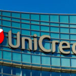 Borse europee deboli in avvio di seduta, non si fermano le vendite su UniCredit