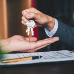 Coronavirus, ok all’accordo rapido tra inquilini e proprietari per ridurre l’affitto