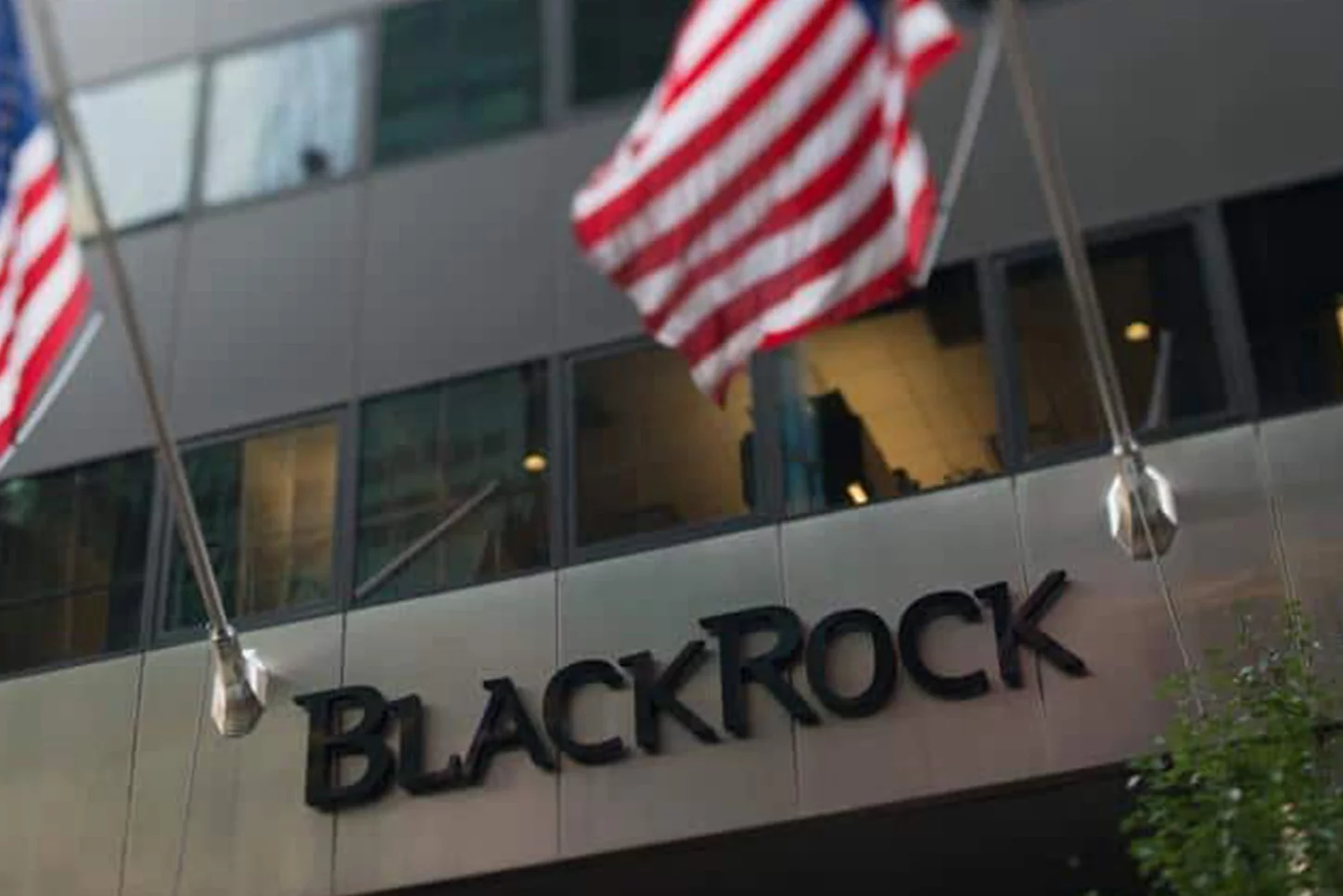 BlackRock: scenario ancora positivo per le azioni e negativo per i bond