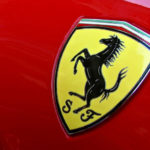 Elkann: “Prima Ferrari elettrica nel 2025”