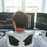 Borse europee in lieve calo mentre incombe la deadline sul tetto al debito USA