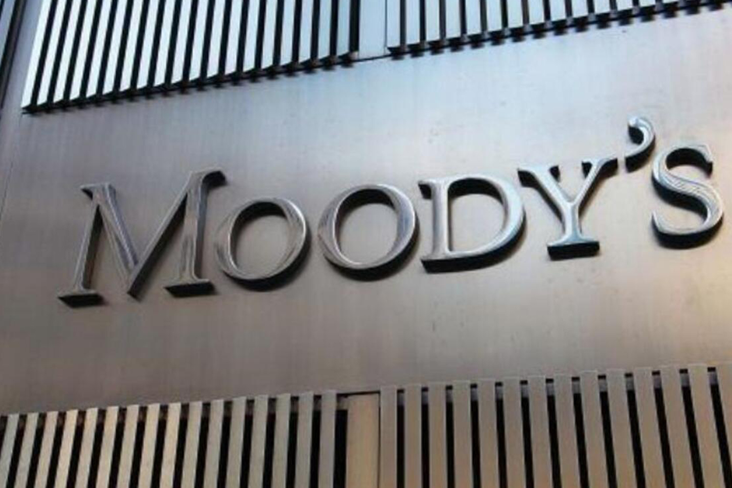 financialounge -  debito italiano italia moody's rating titoli di stato