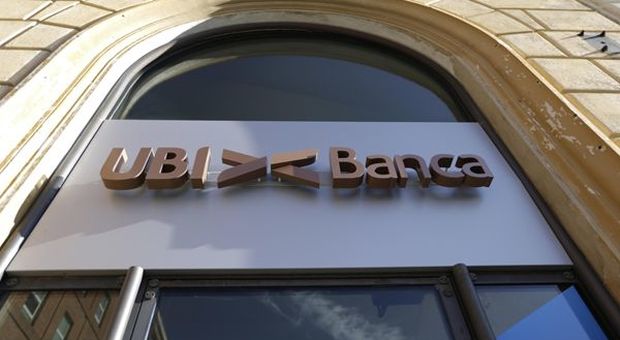 financialounge -  banche Intesa Sanpaolo Ops UBI banca Unicredit