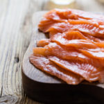 Coronavirus a Pechino, cinesi smentiti su accuse a salmone norvegese