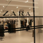 Zara chiude 1200 negozi nel mondo e punta sull’e-commerce