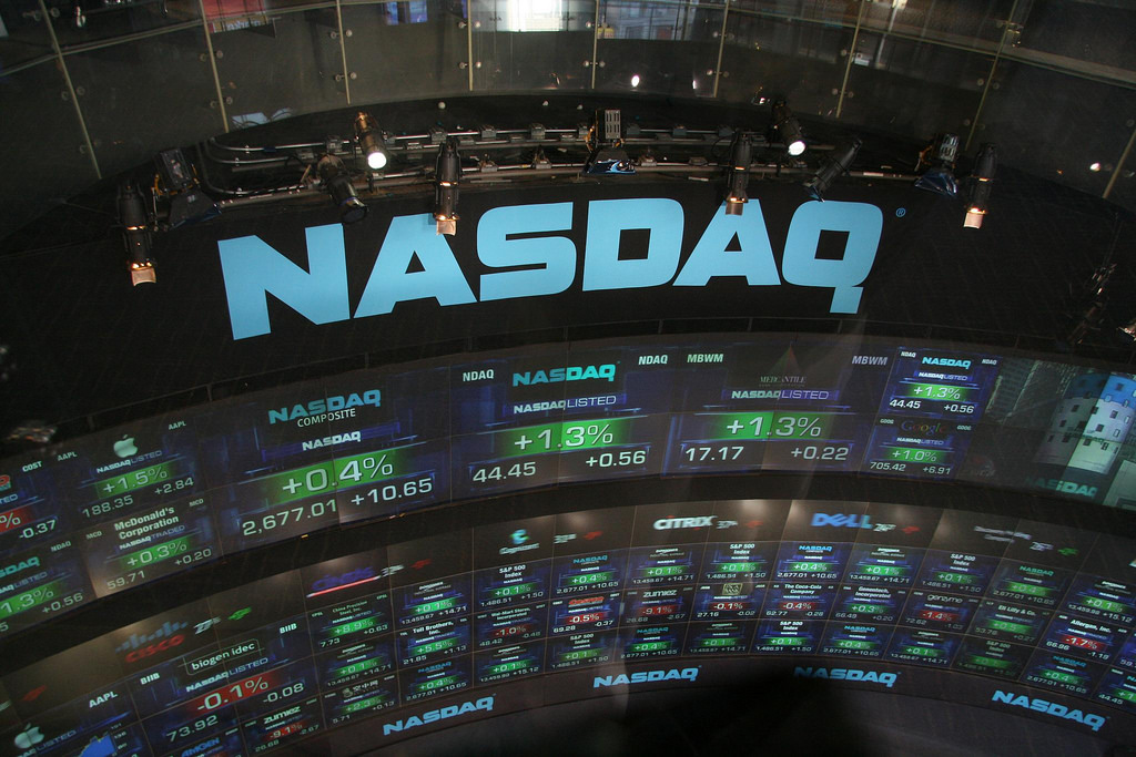 financialounge -  azioni nasdaq Robinhood Wall Street