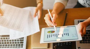 financialounge - Eurozona Forti utili mercati emergenti Morning News Natixis reflazione S&P 500 Stimolo fiscale vaccinazione Valuta forte