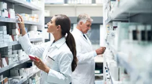 financialounge -  Assistenza sanitaria Astra Zeneca Covid-19 Disuguaglianza sanitaria Lydia Haueter Pictet Asset Management vaccini