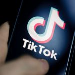 Perché l’Ue ha messo TikTok al bando