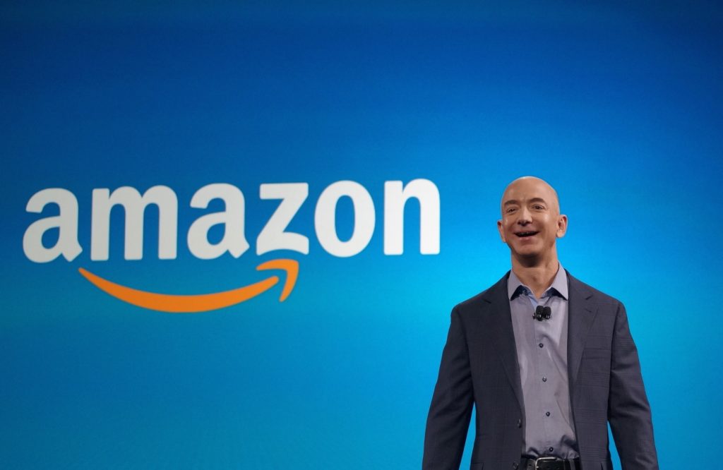 Nuovo record per Amazon titolo sopra i 3.000 dollari