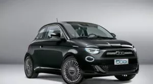 financialounge - auto elettrica fiat 500 France Edition