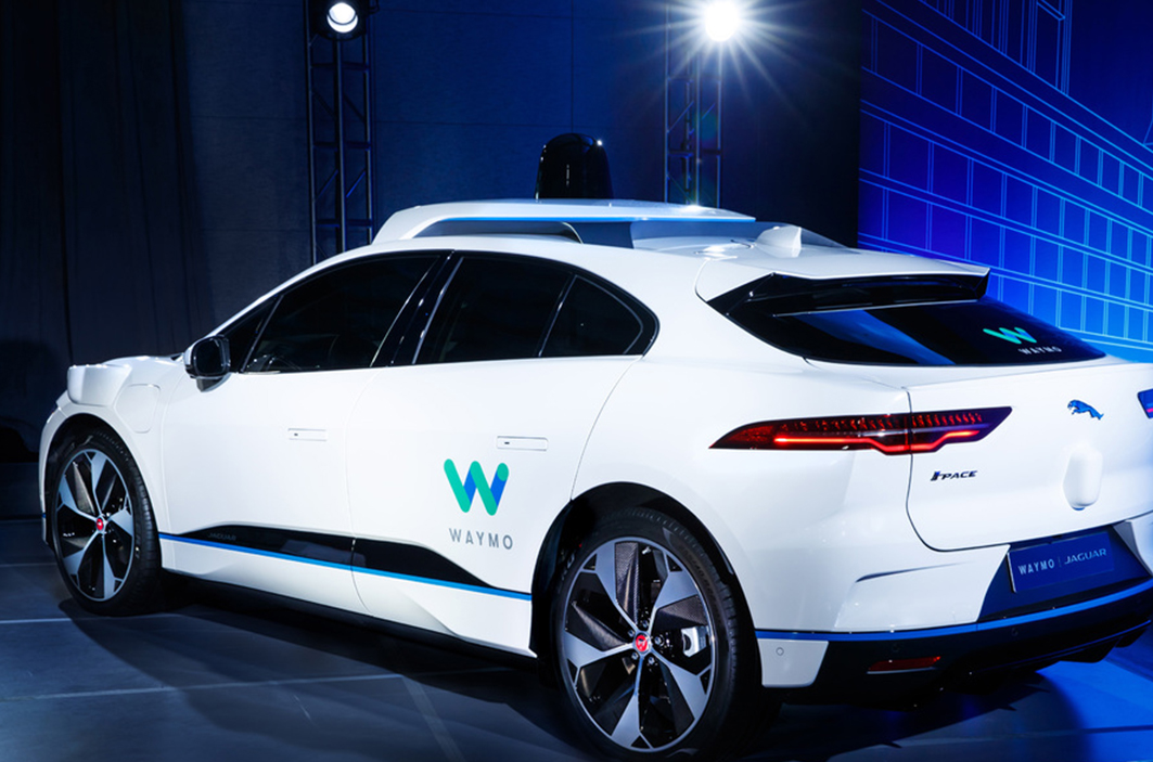 financialounge -  FCA google guida autonoma smart Waymo