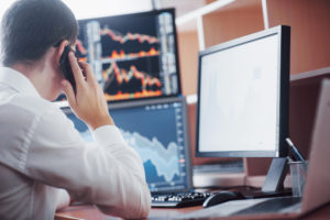 financialounge - Nuove varianti Covid e ritardo dei vaccini mandano in rosso le Borse europee