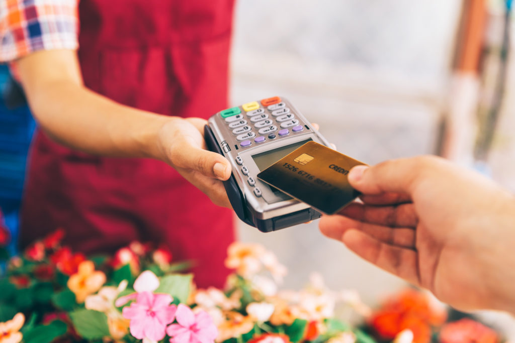 financialounge -  carte di credito Cash back Contante pagamenti smart