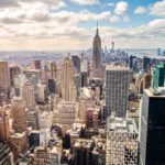 Negli Usa è ‘fuga dalle città’: ecco quali sono i settori d’investimento favoriti