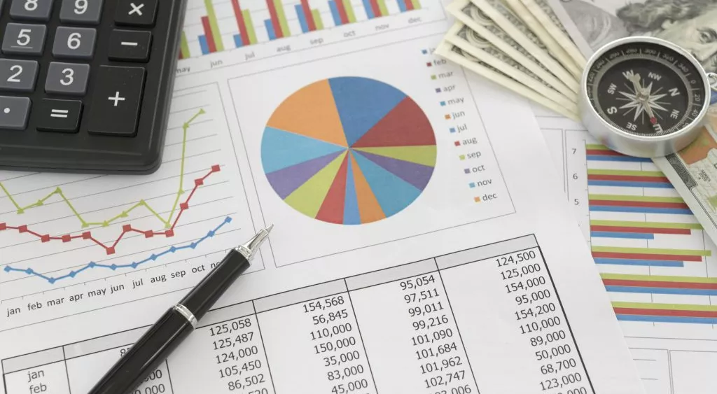 financialounge - Expected Returns 2023-2027 Laurens Swinkels Peter Van Der Velle Robeco